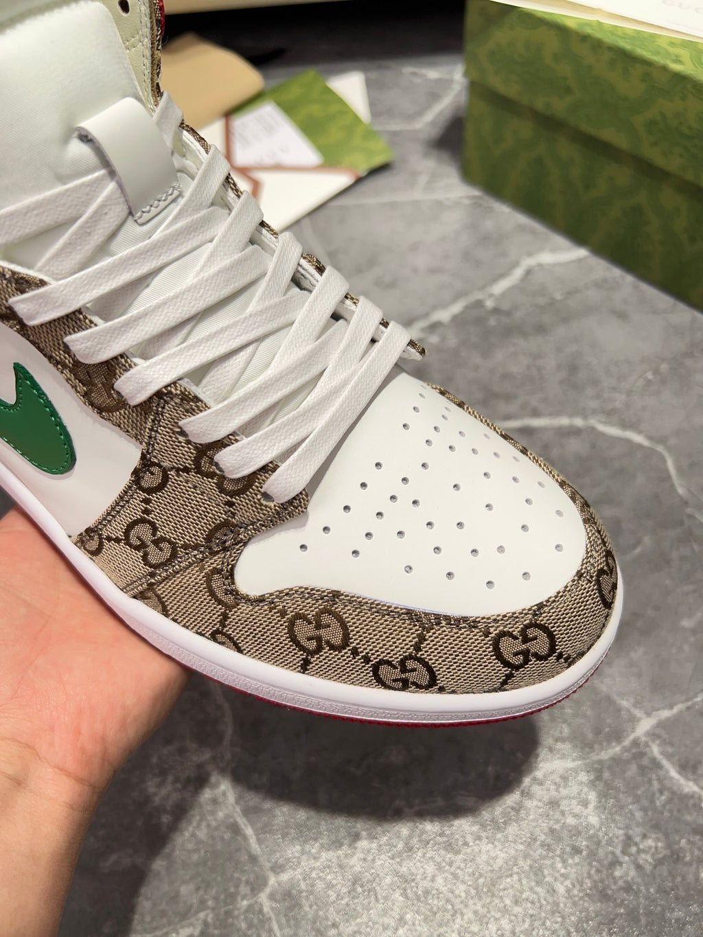 Gucci x Nike Air Jordan 1 - GG Canvas White Red Green High-Top