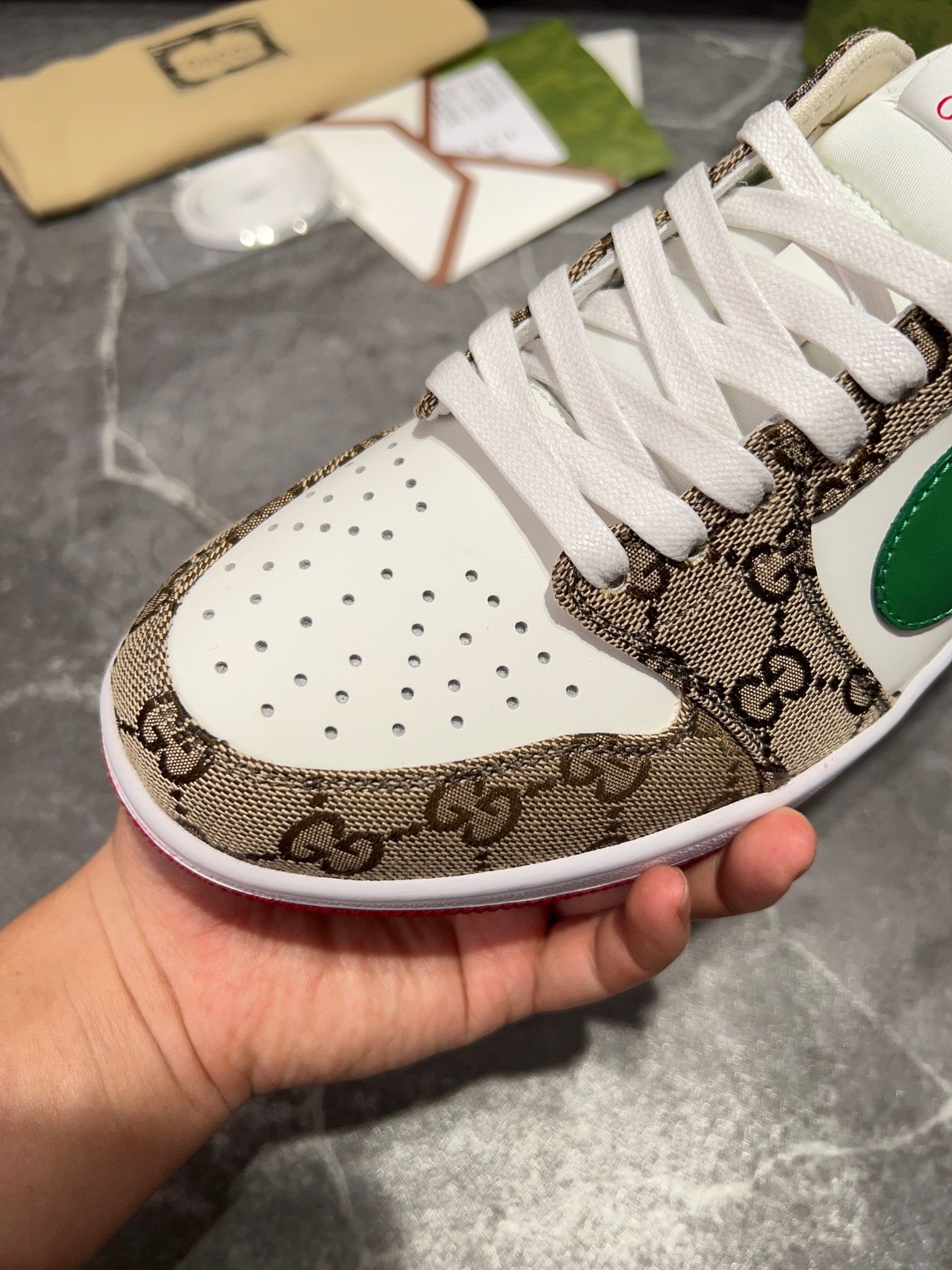 Gucci x Nike Dunk Low - GG Canvas White Green Red Low-Top