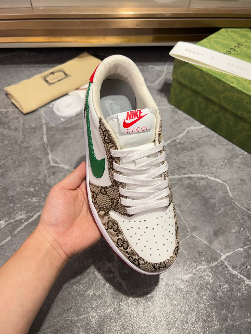 Gucci x Nike Dunk Low - GG Canvas White Green Red Low-Top