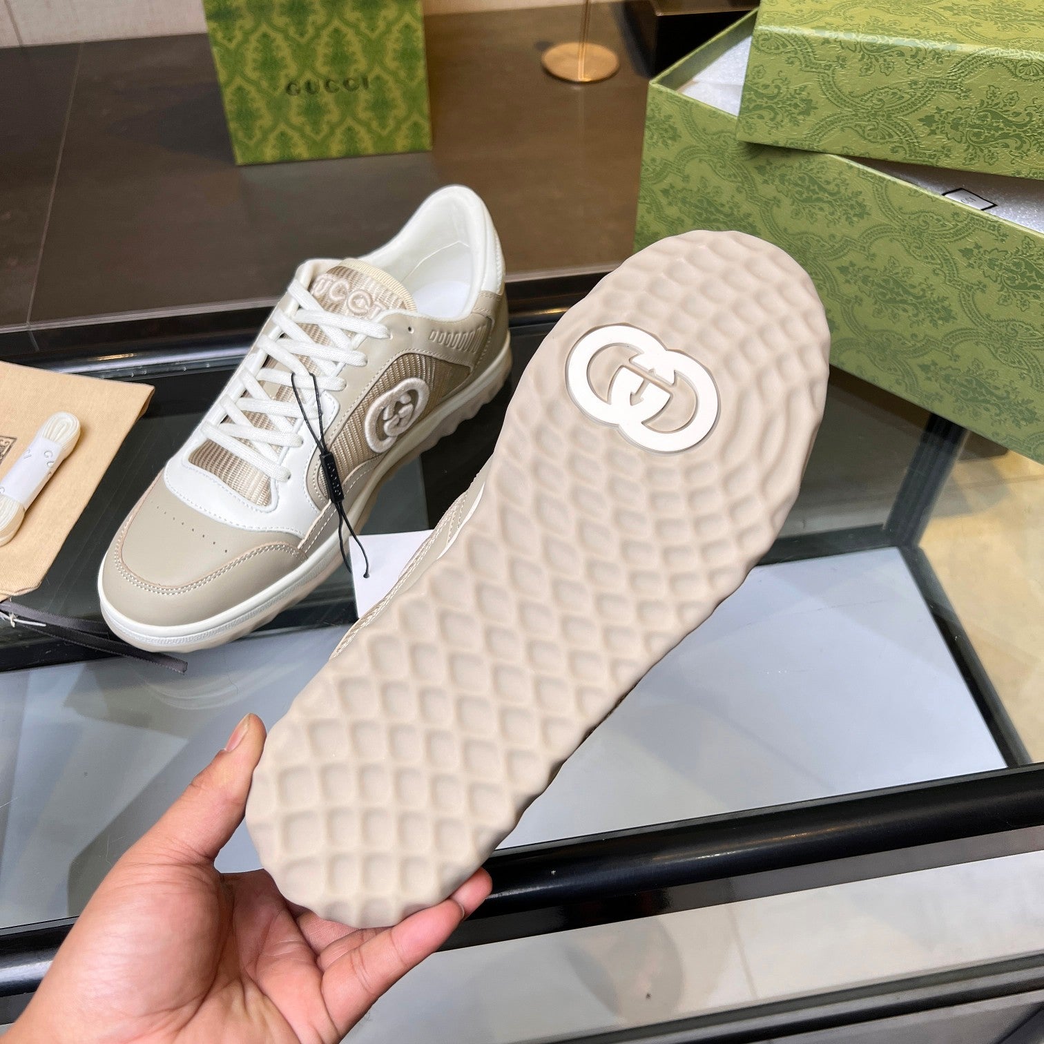 Gucci GG Interlocking Sneakers - Beige White Mesh Low-Top