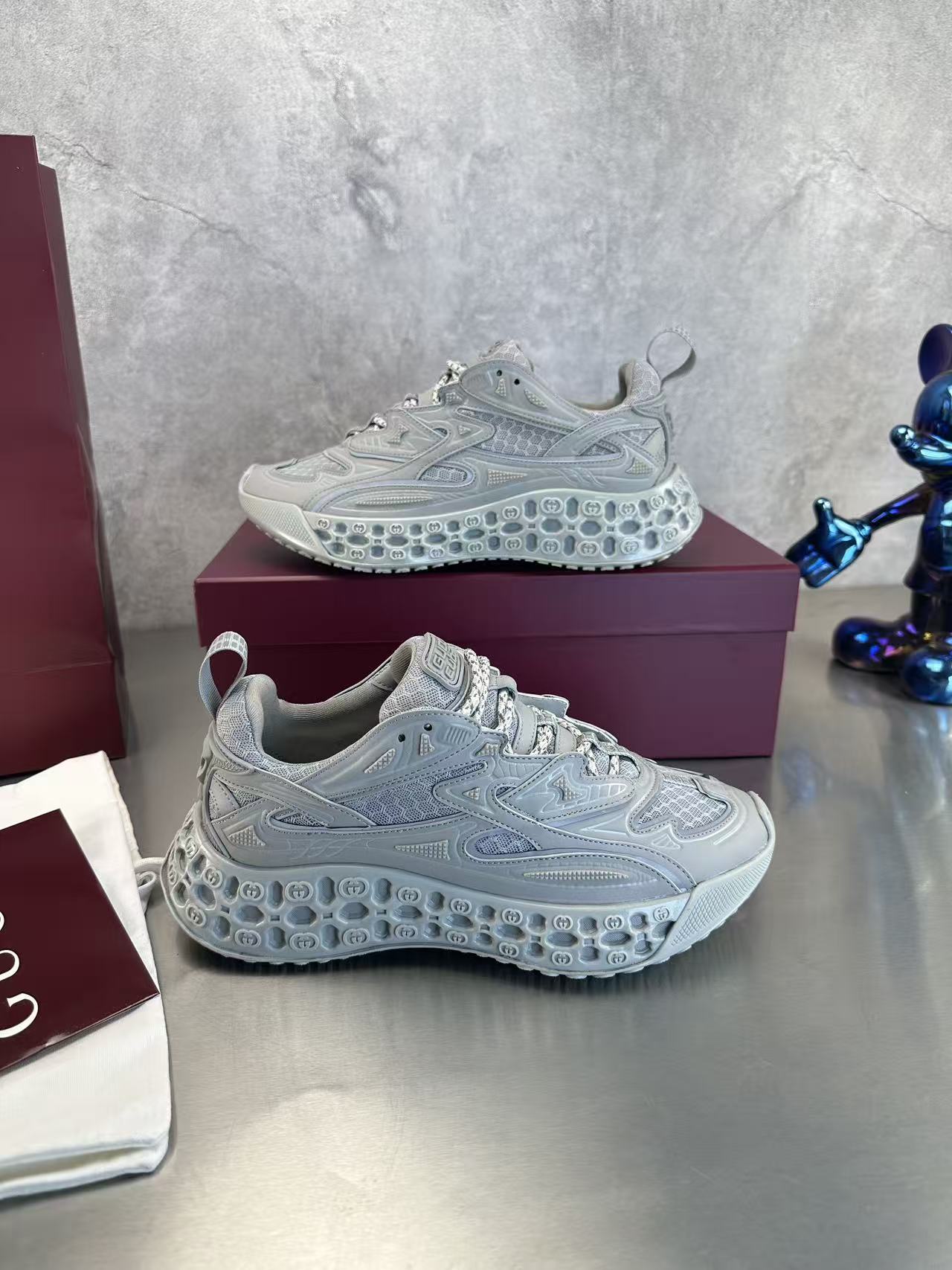 Gucci Ultrapace Sneakers - Grey Mesh GG Logo Sole Chunky Sneakers