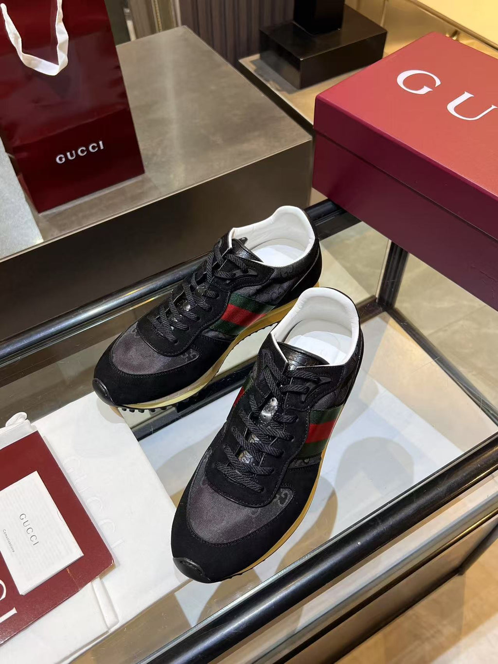 Gucci Web Stripe Runner - Black GG Monogram Red Green Low-Top