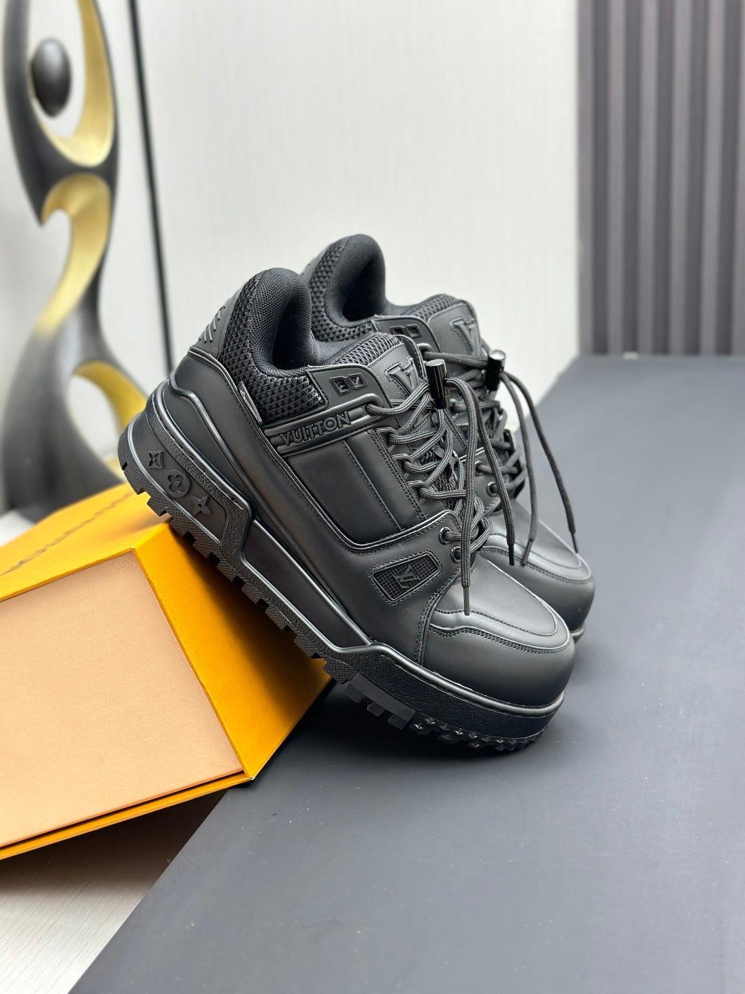 Louis Vuitton LV Trainer Sneaker - Black