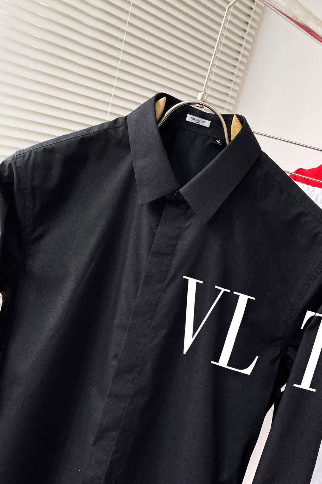 Valentino 2026 SS VLTN Logo Long-Sleeve Shirt — Black