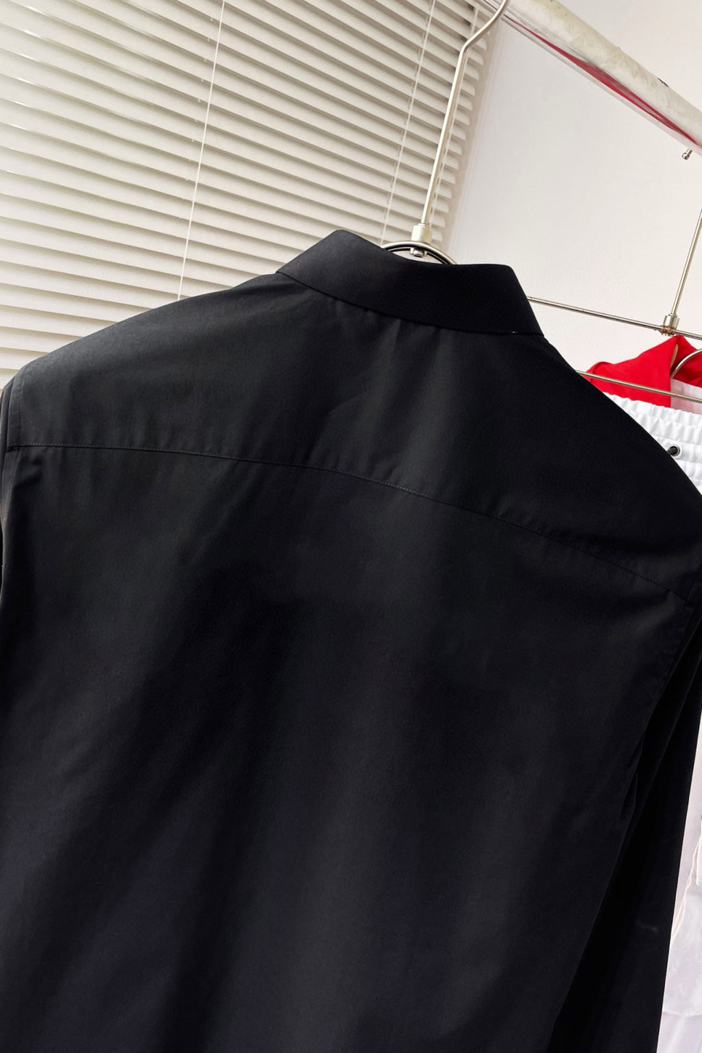Valentino 2026 SS VLTN Logo Long-Sleeve Shirt — Black
