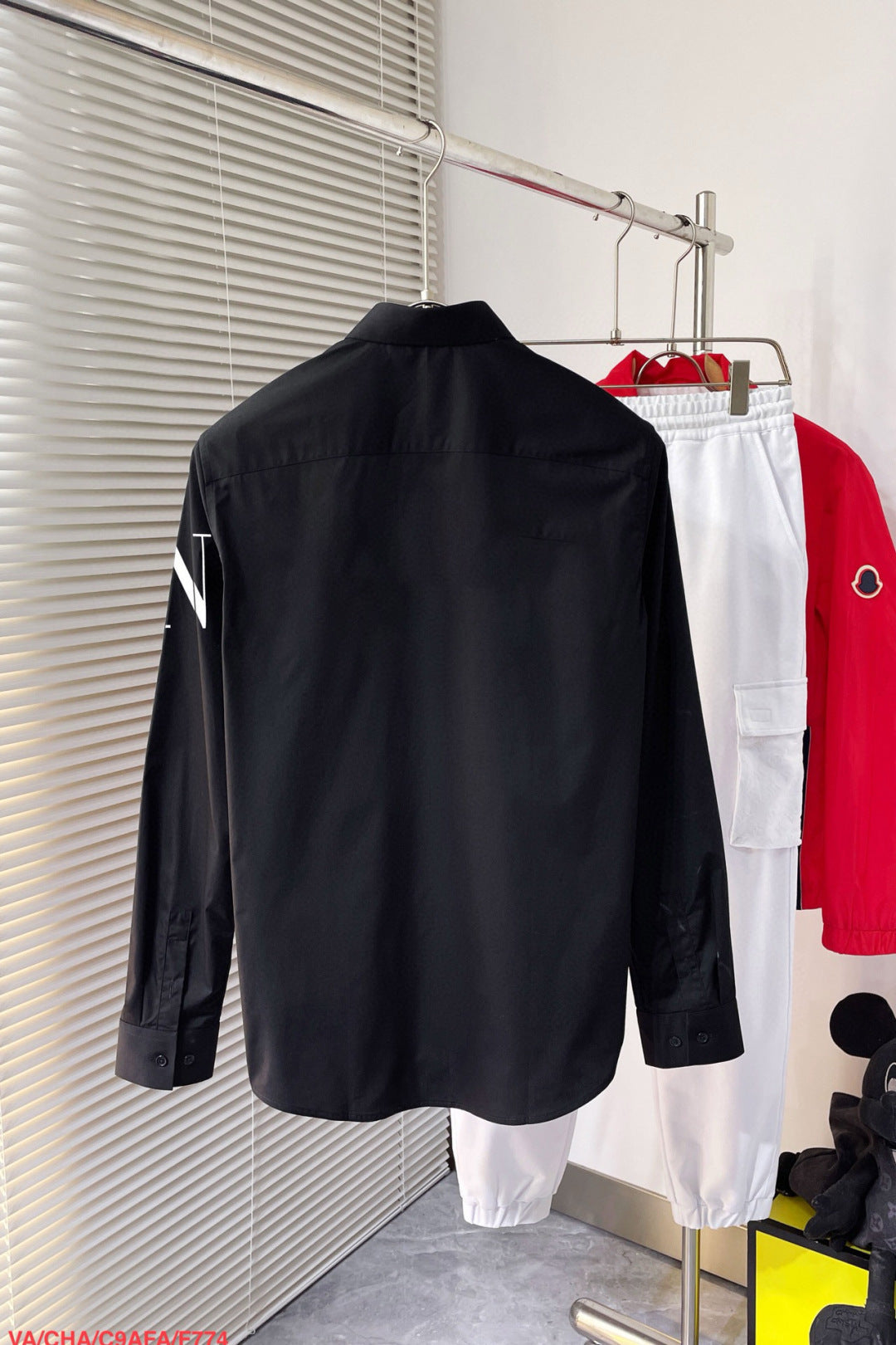 Valentino 2026 SS VLTN Logo Long-Sleeve Shirt — Black