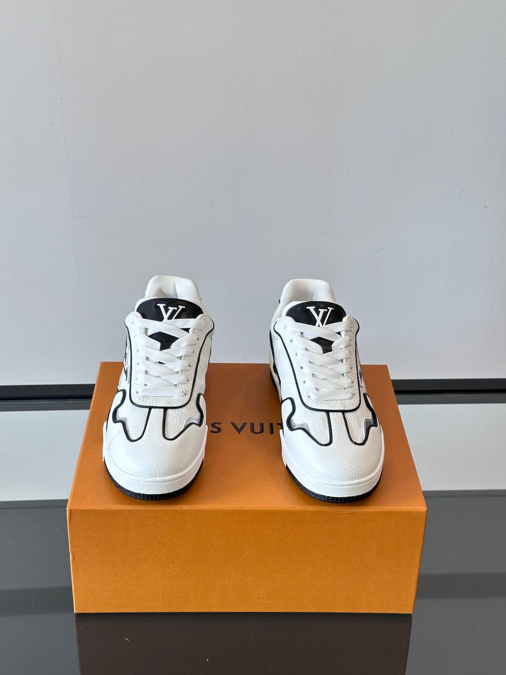 Louis Vuitton LV Trainer Sneaker - White Blue