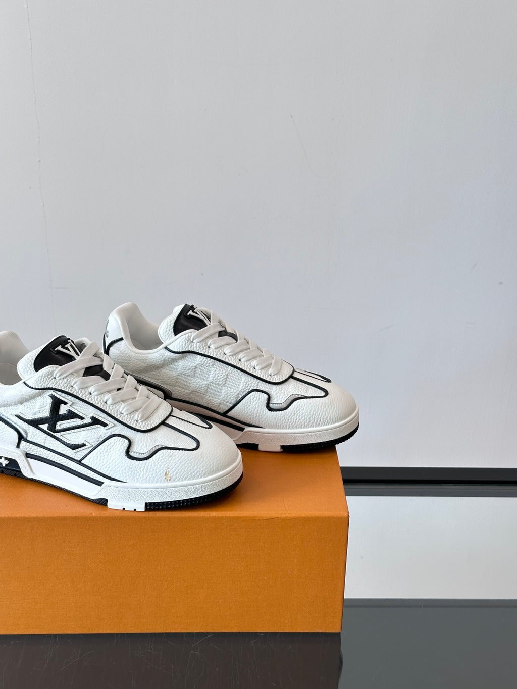 Louis Vuitton LV Trainer Sneaker - White Blue