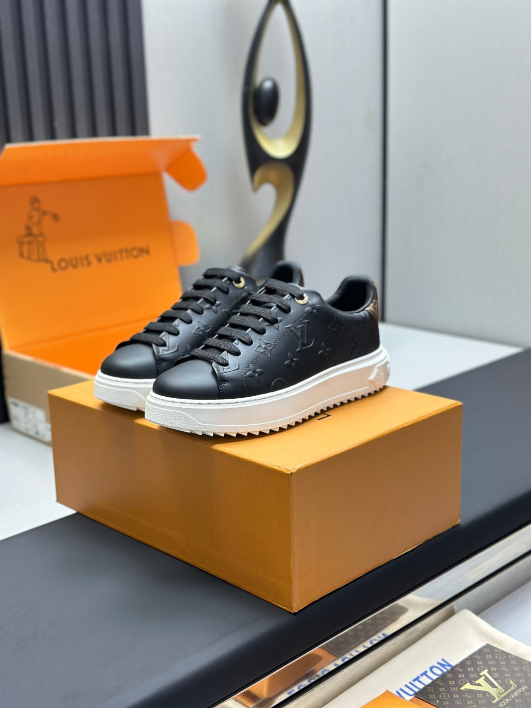 Louis Vuitton Time Out Sneaker - Black