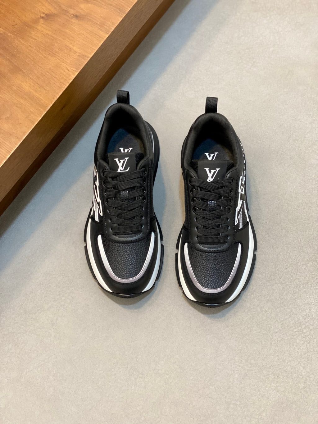 Louis Vuitton Run Away Sneaker - Black/White