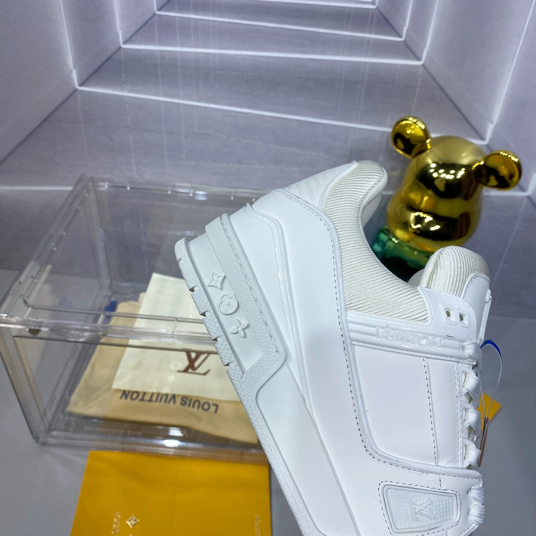 Louis Vuitton LV Trainer Sneaker - Triple White