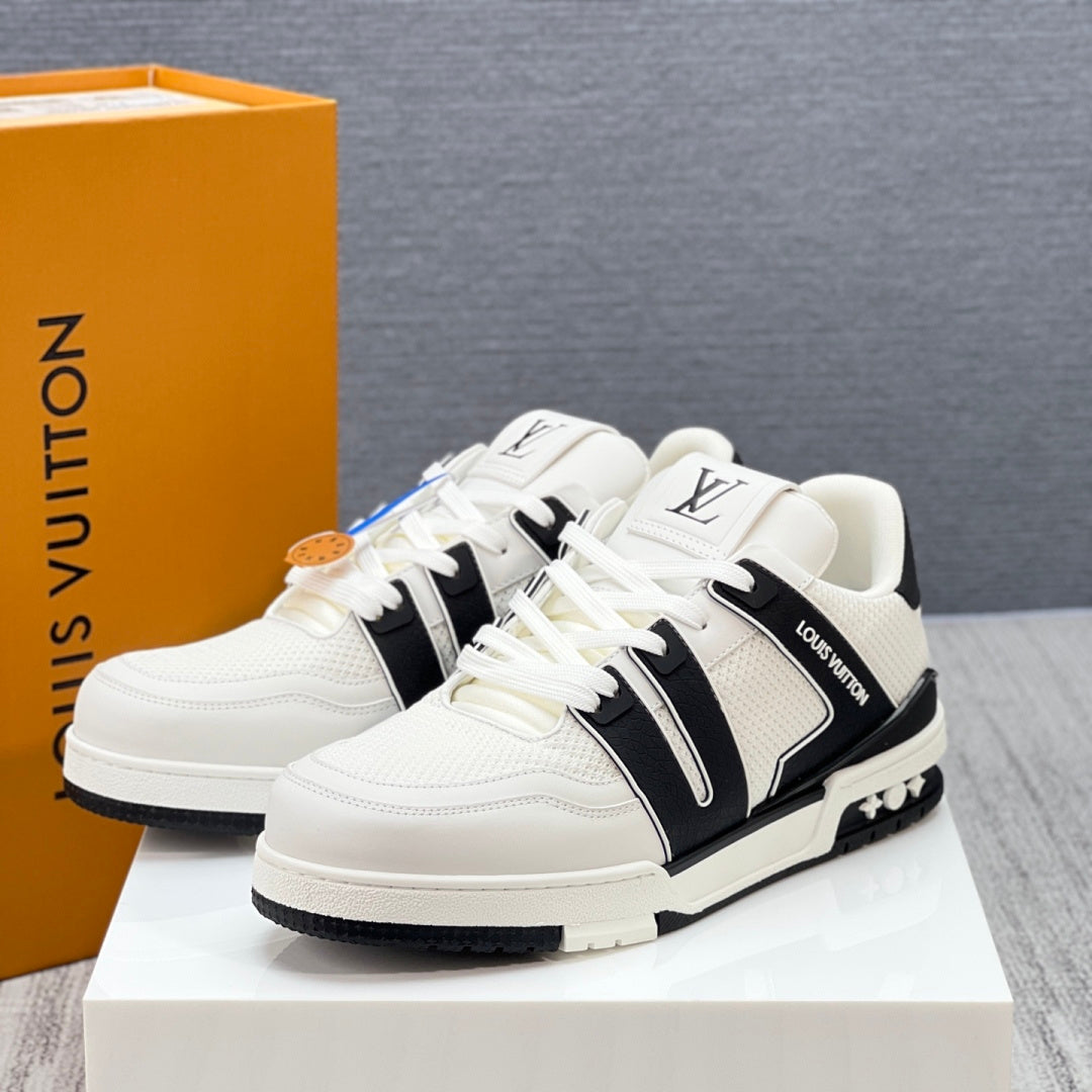 Louis Vuitton LV Trainer Sneaker - White/Black #54