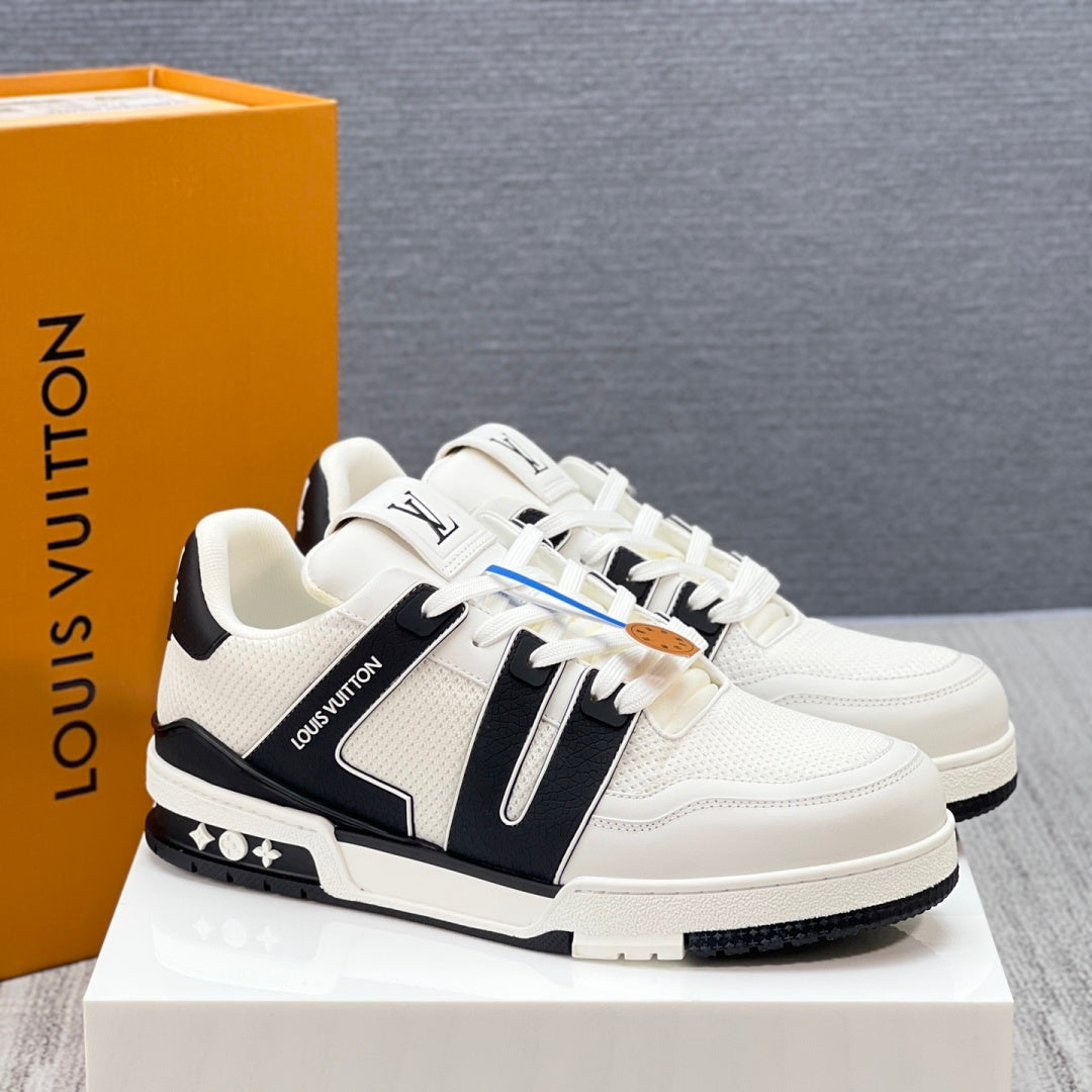 Louis Vuitton LV Trainer Sneaker - White/Black #54