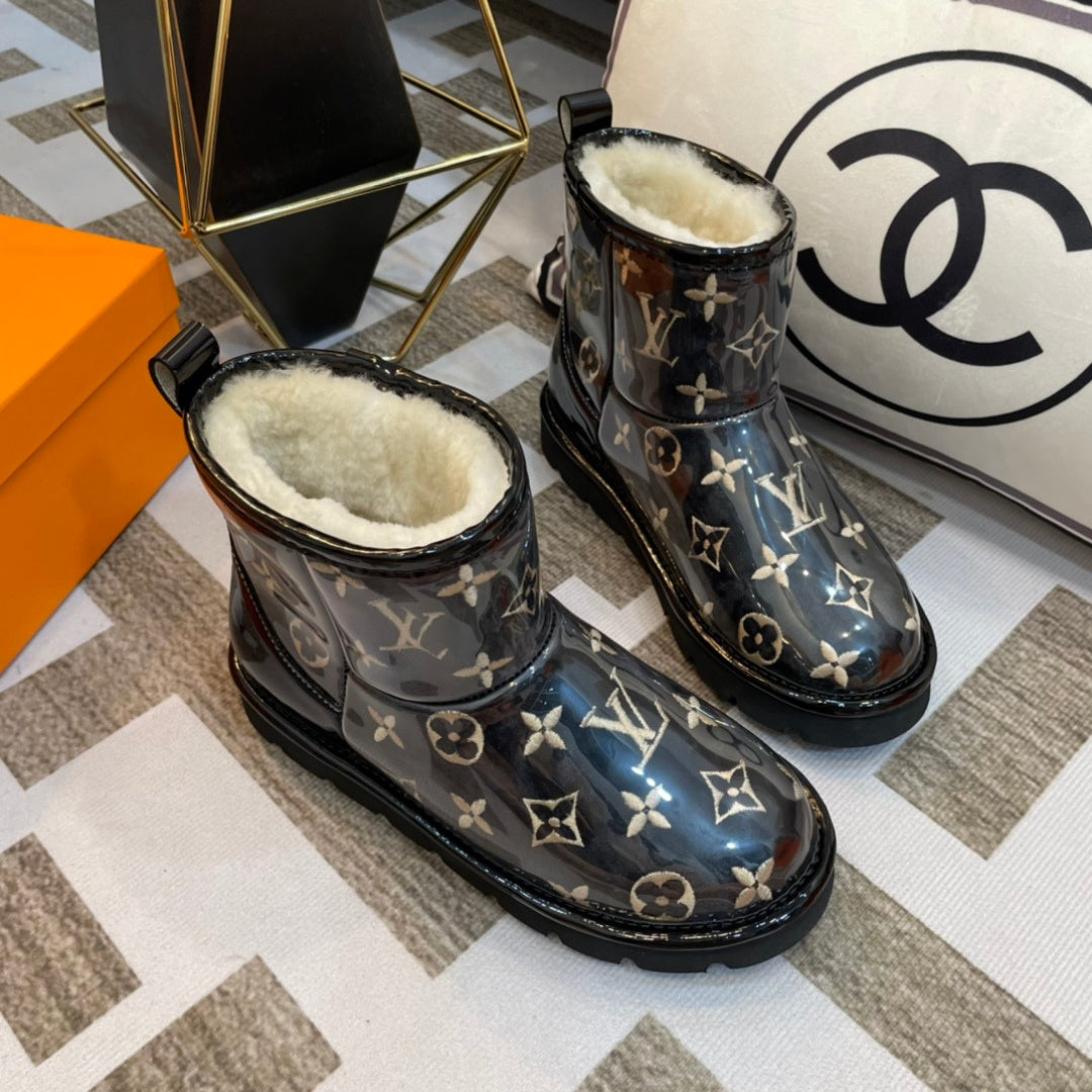 LV Work Boots - Wheat Monogram Canvas Lace-Up