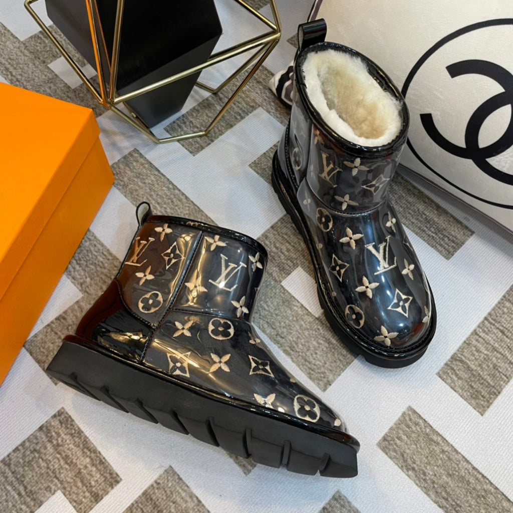 LV Work Boots - Wheat Monogram Canvas Lace-Up