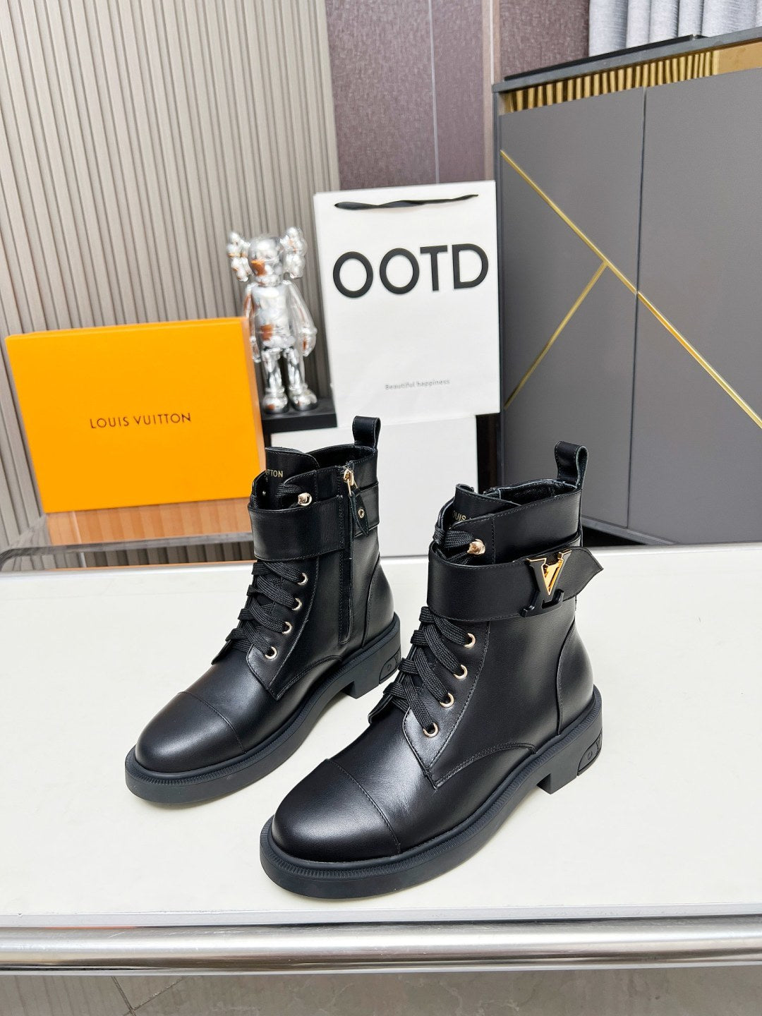 LV Combat Boots - Black Leather Logo Strap Lace-Up