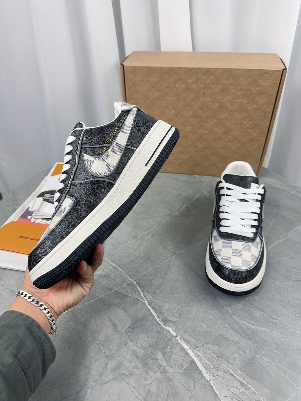 Louis Vuitton x Nike Air Force 1 Low - Black/White Damier Azur