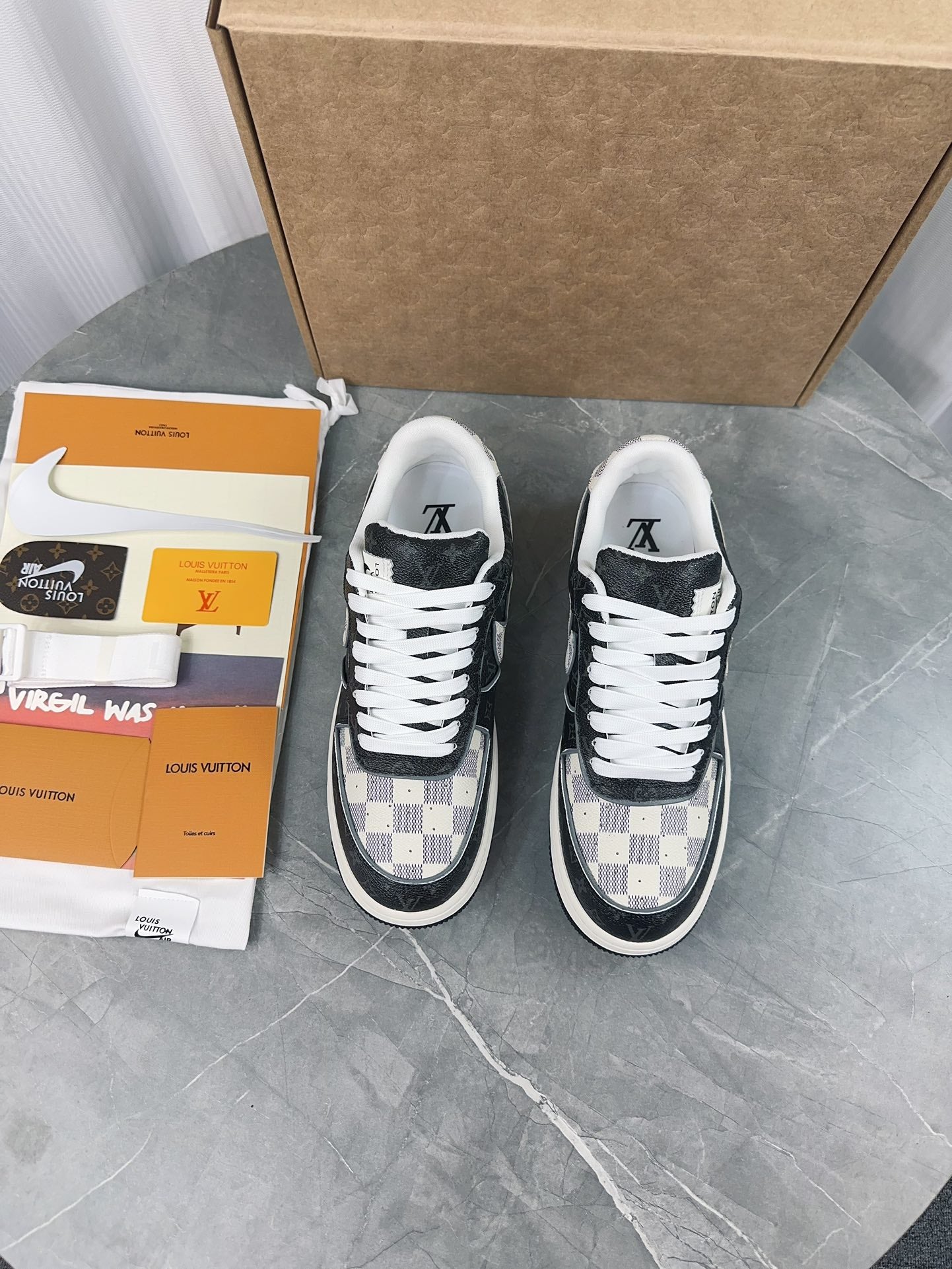 Louis Vuitton x Nike Air Force 1 Low - Black/White Damier Azur