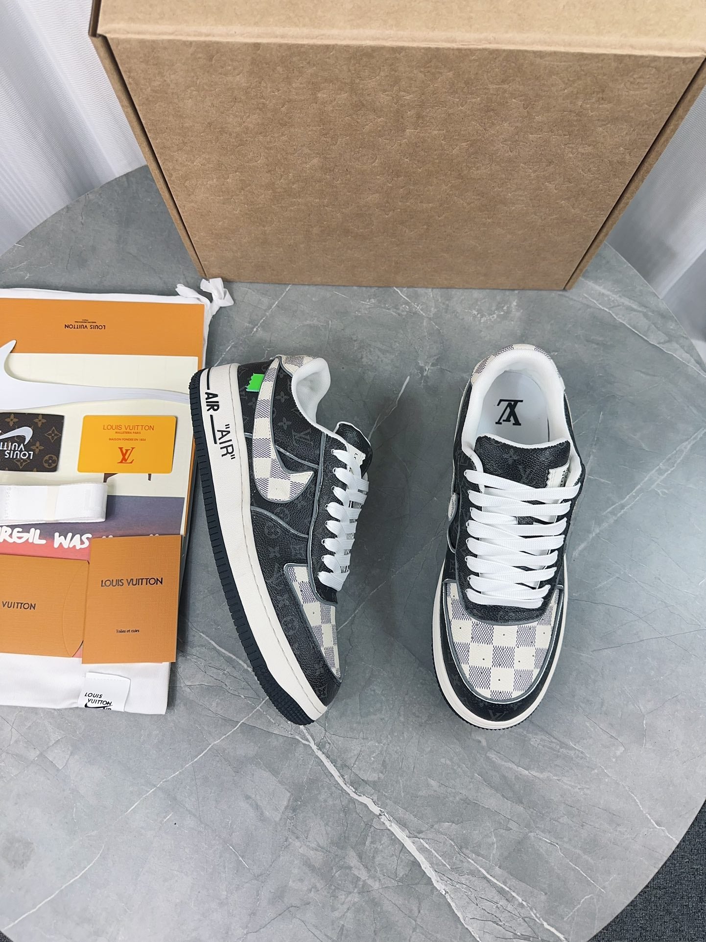 Louis Vuitton x Nike Air Force 1 Low - Black/White Damier Azur