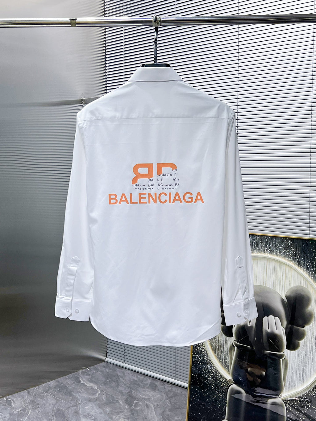 Balenciaga Logo Graphic Dress Shirt - White