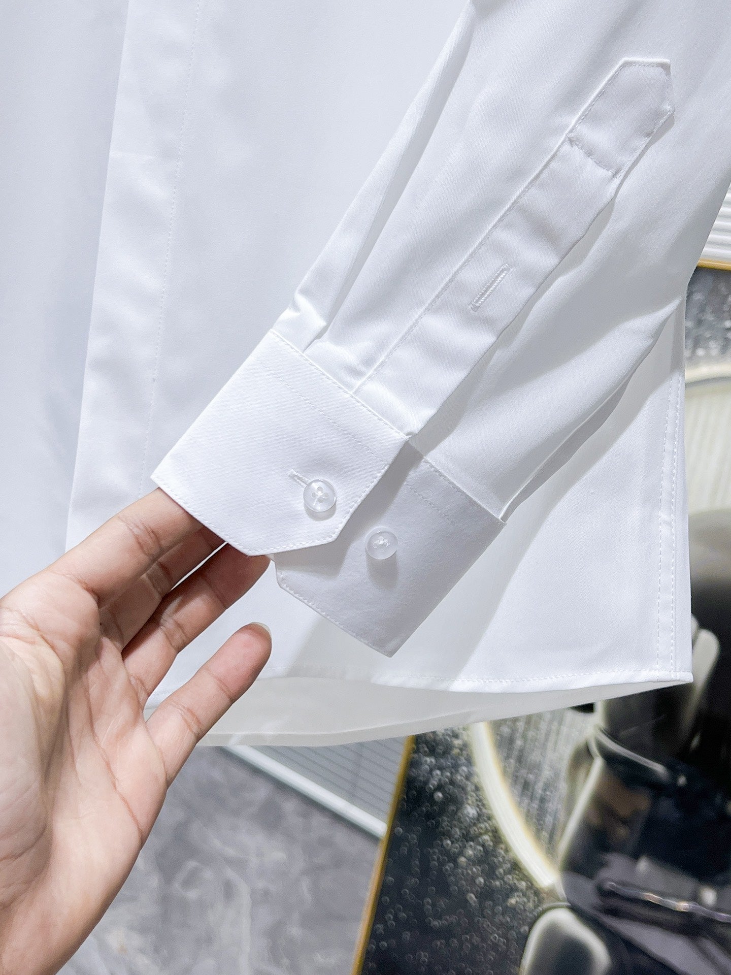 Balenciaga Logo Graphic Dress Shirt - White