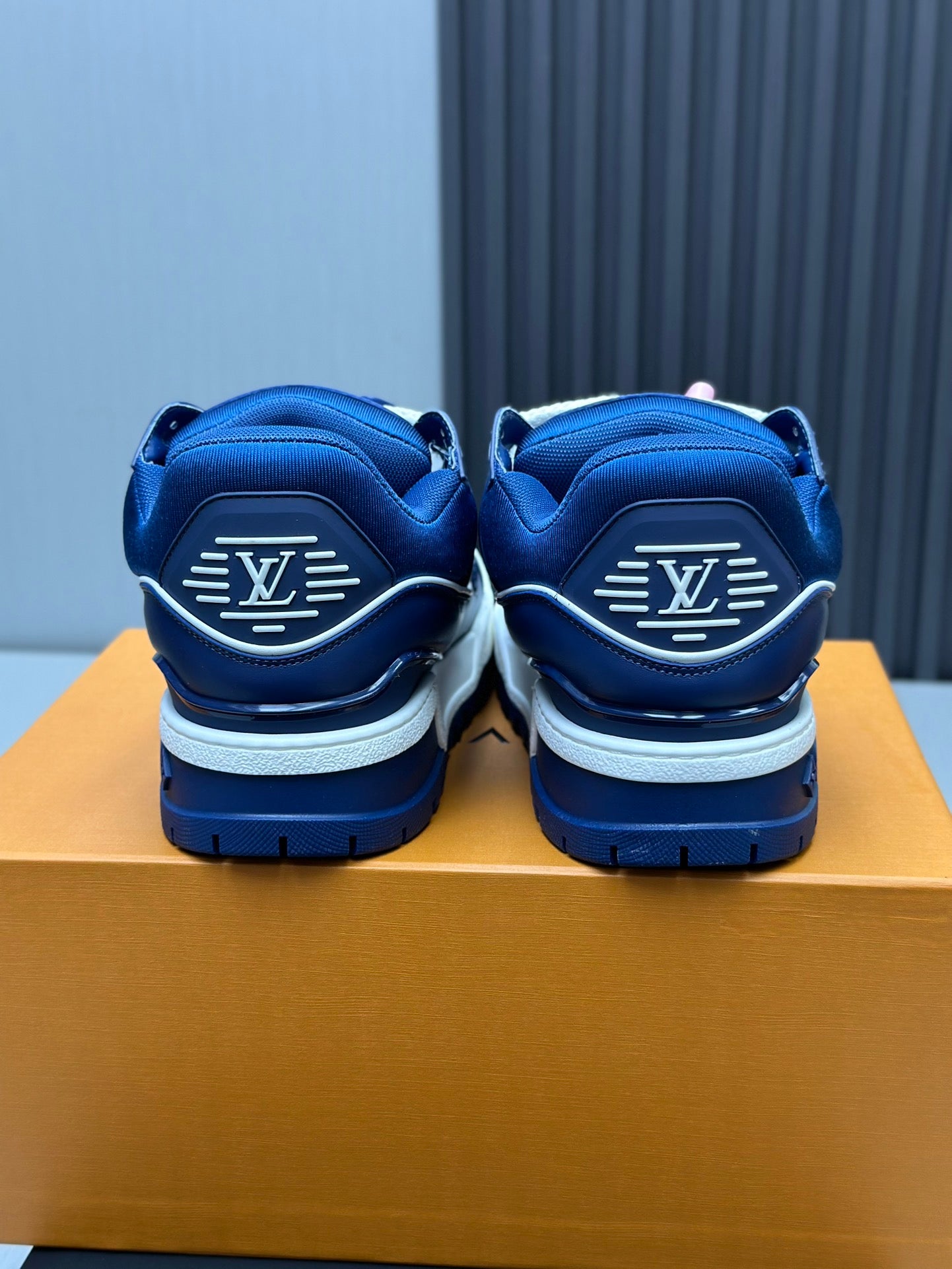 Louis Vuitton LV Trainer Sneakers - Navy & Pink