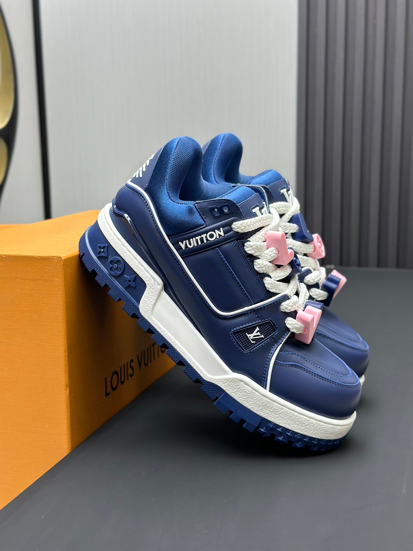 Louis Vuitton LV Trainer Sneakers - Navy & Pink