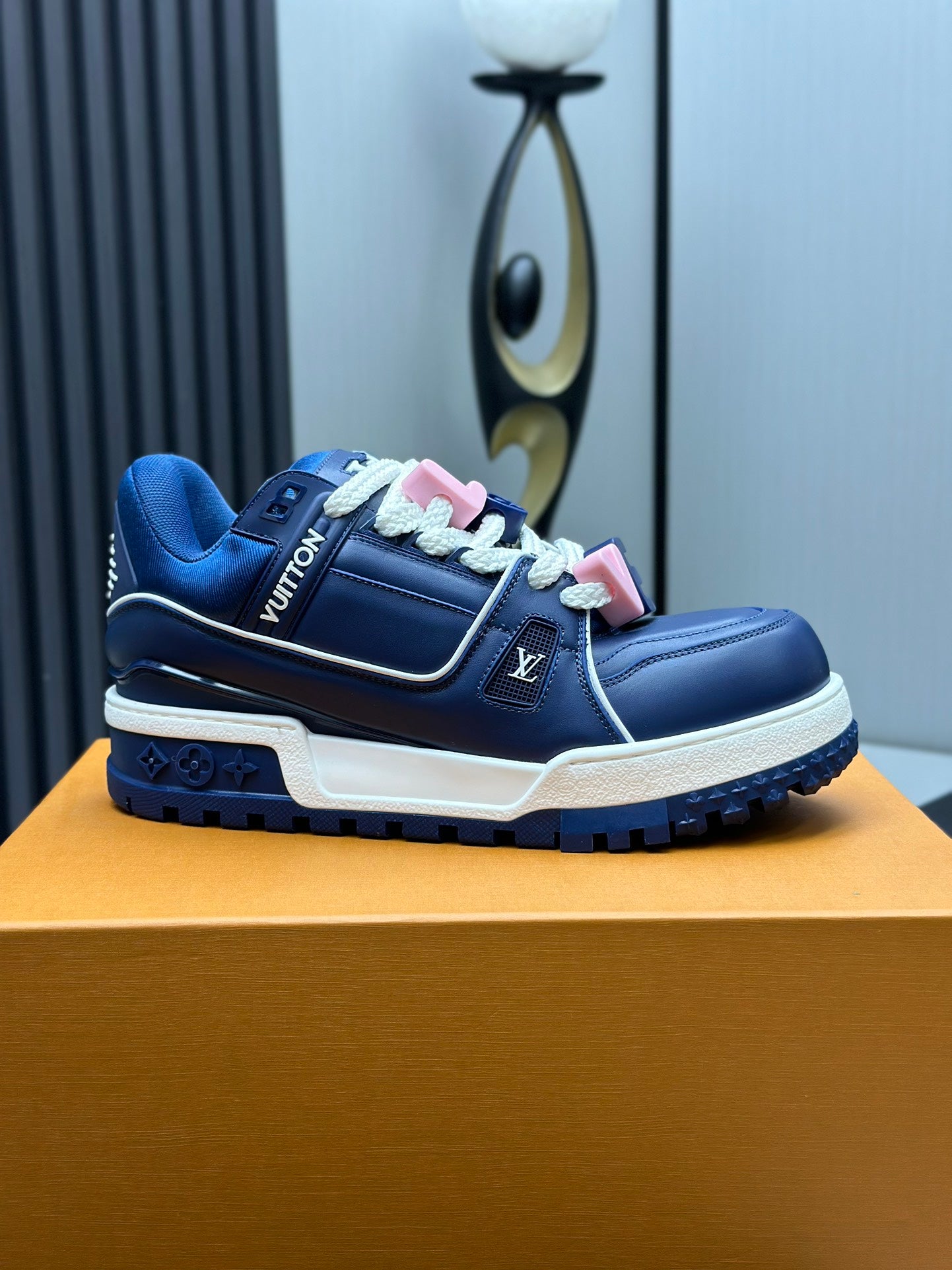 Louis Vuitton LV Trainer Sneakers - Navy & Pink
