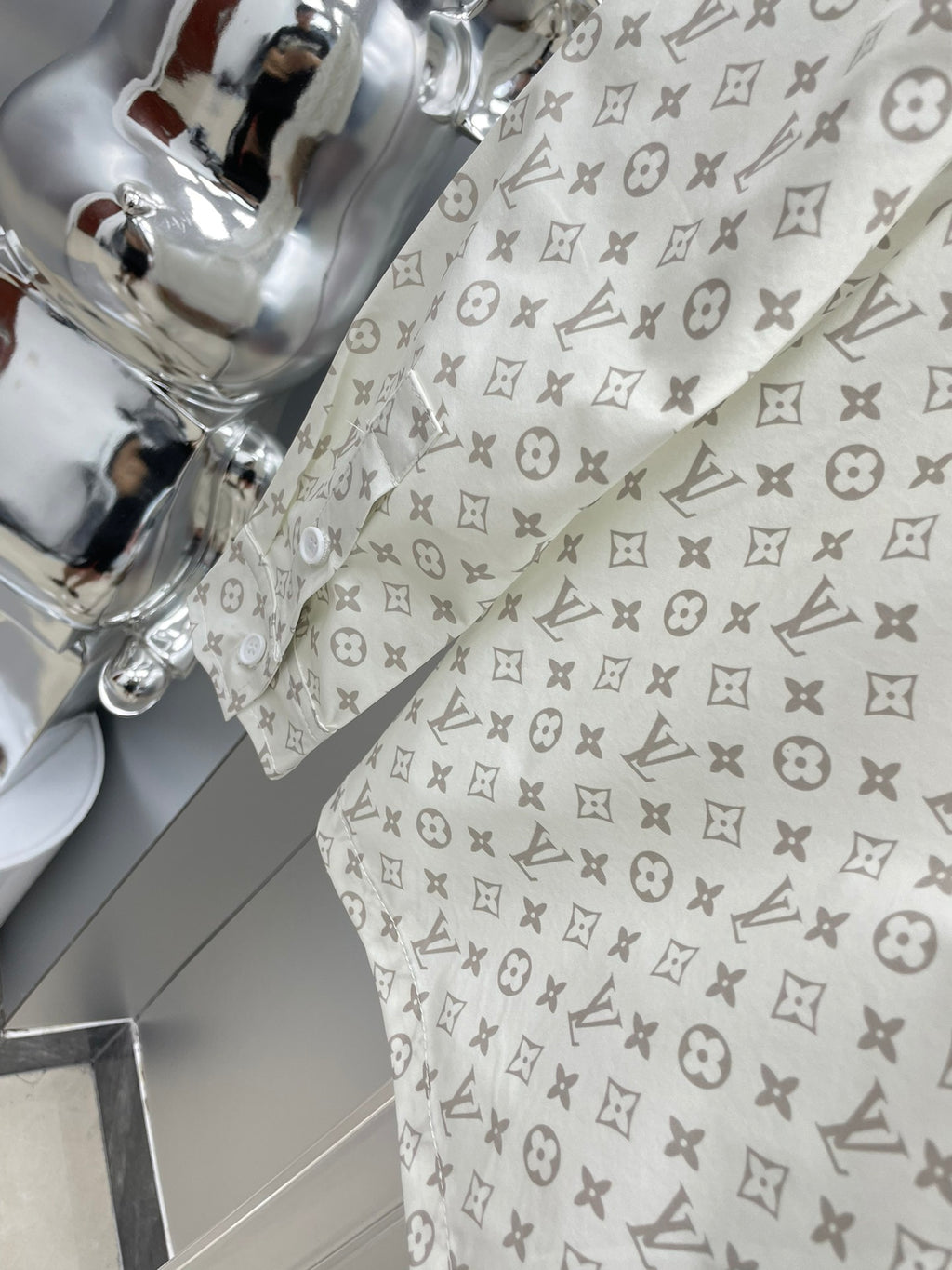 Louis Vuitton 2026 SS LV Monogram All-Over Print Long-Sleeve Shirt — White