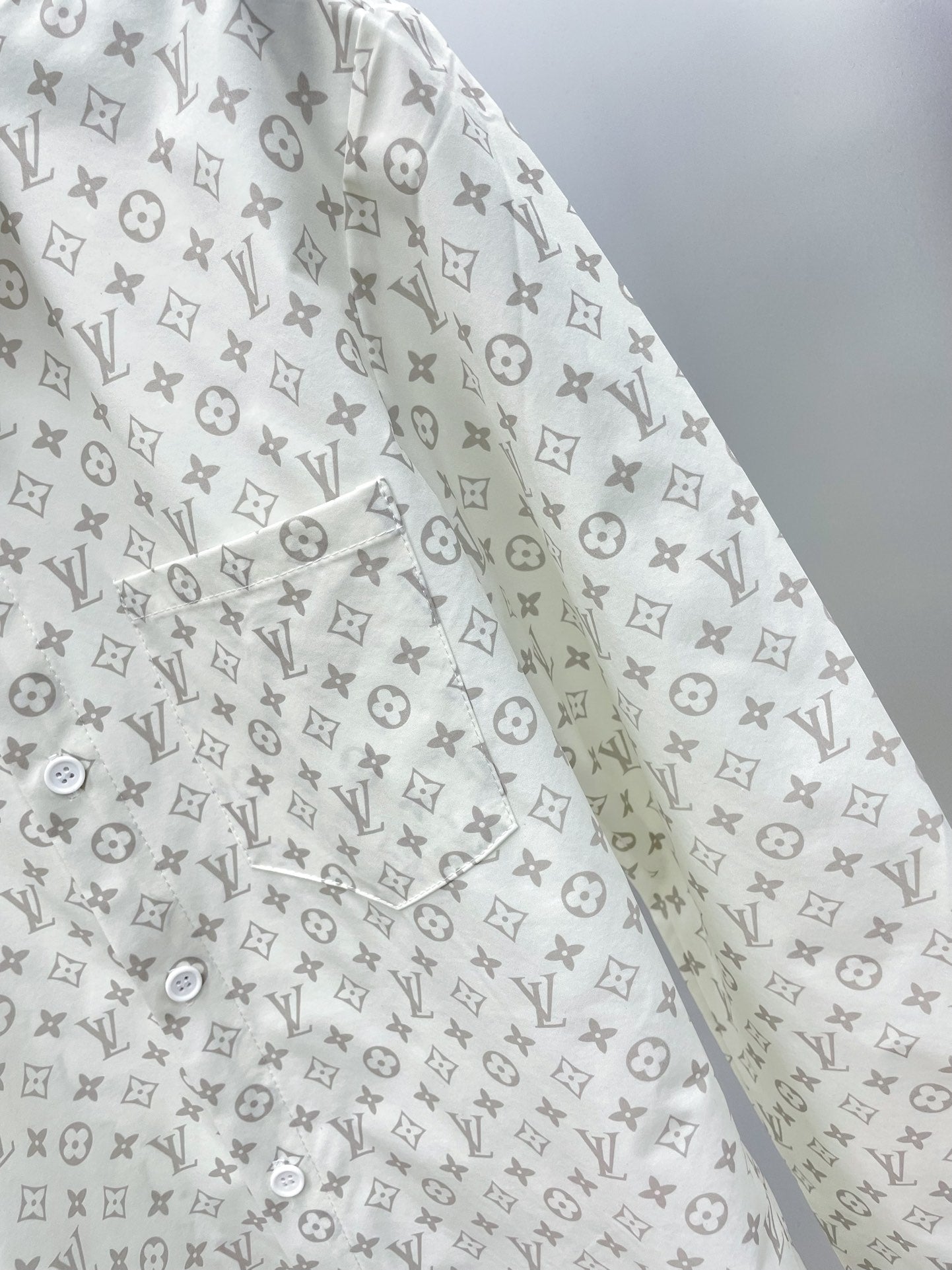 Louis Vuitton 2026 SS LV Monogram All-Over Print Long-Sleeve Shirt — White