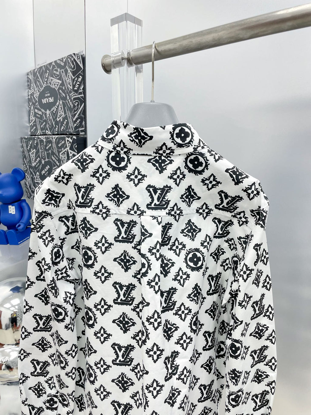 Louis Vuitton 2026 SS LV Monogram Graffiti All-Over Print Long-Sleeve Shirt — White