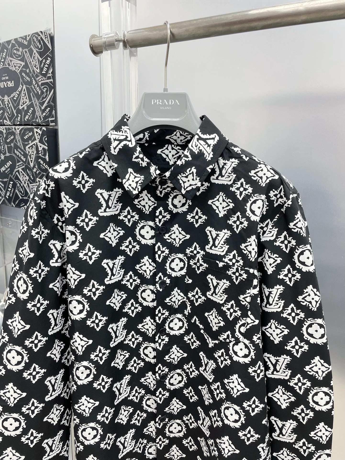 Louis Vuitton 2026 SS LV Monogram Graffiti All-Over Print Long-Sleeve Shirt — Black
