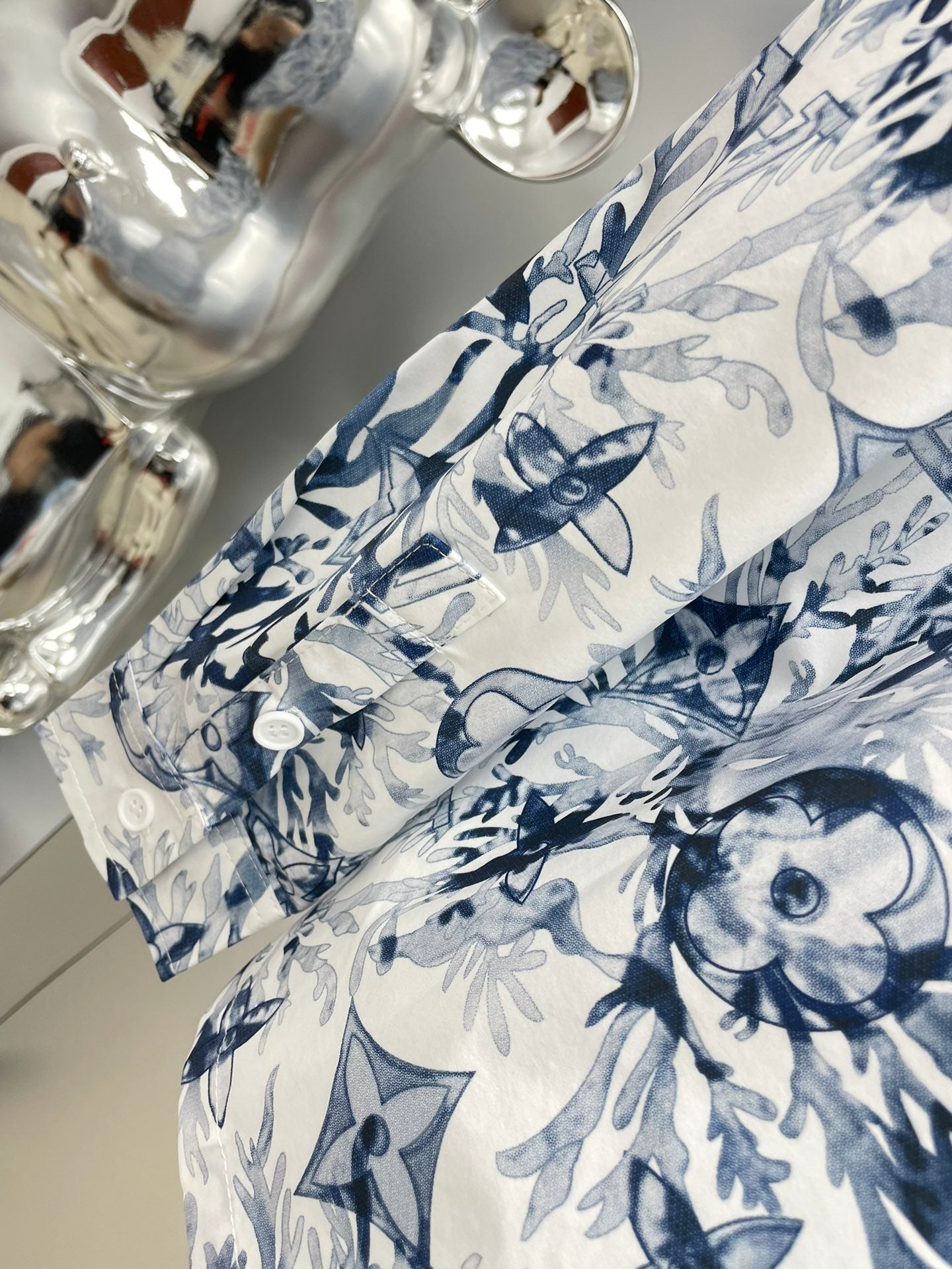Louis Vuitton 2026 SS LV Monogram Floral Watercolour All-Over Print Long-Sleeve Shirt — White/Blue