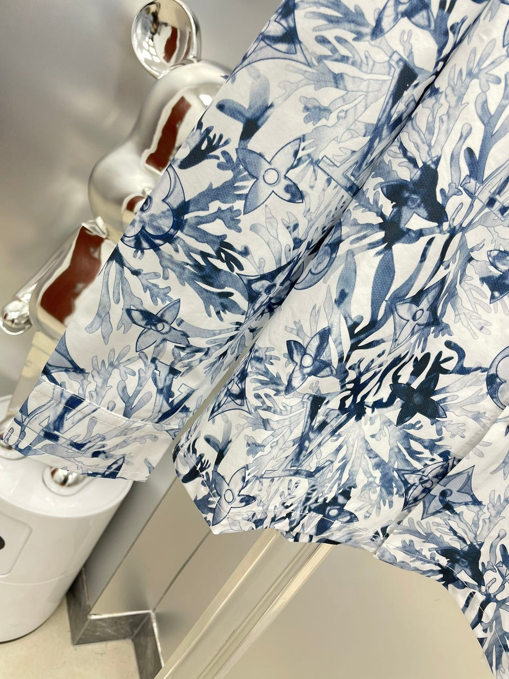 Louis Vuitton 2026 SS LV Monogram Floral Watercolour All-Over Print Long-Sleeve Shirt — White/Blue