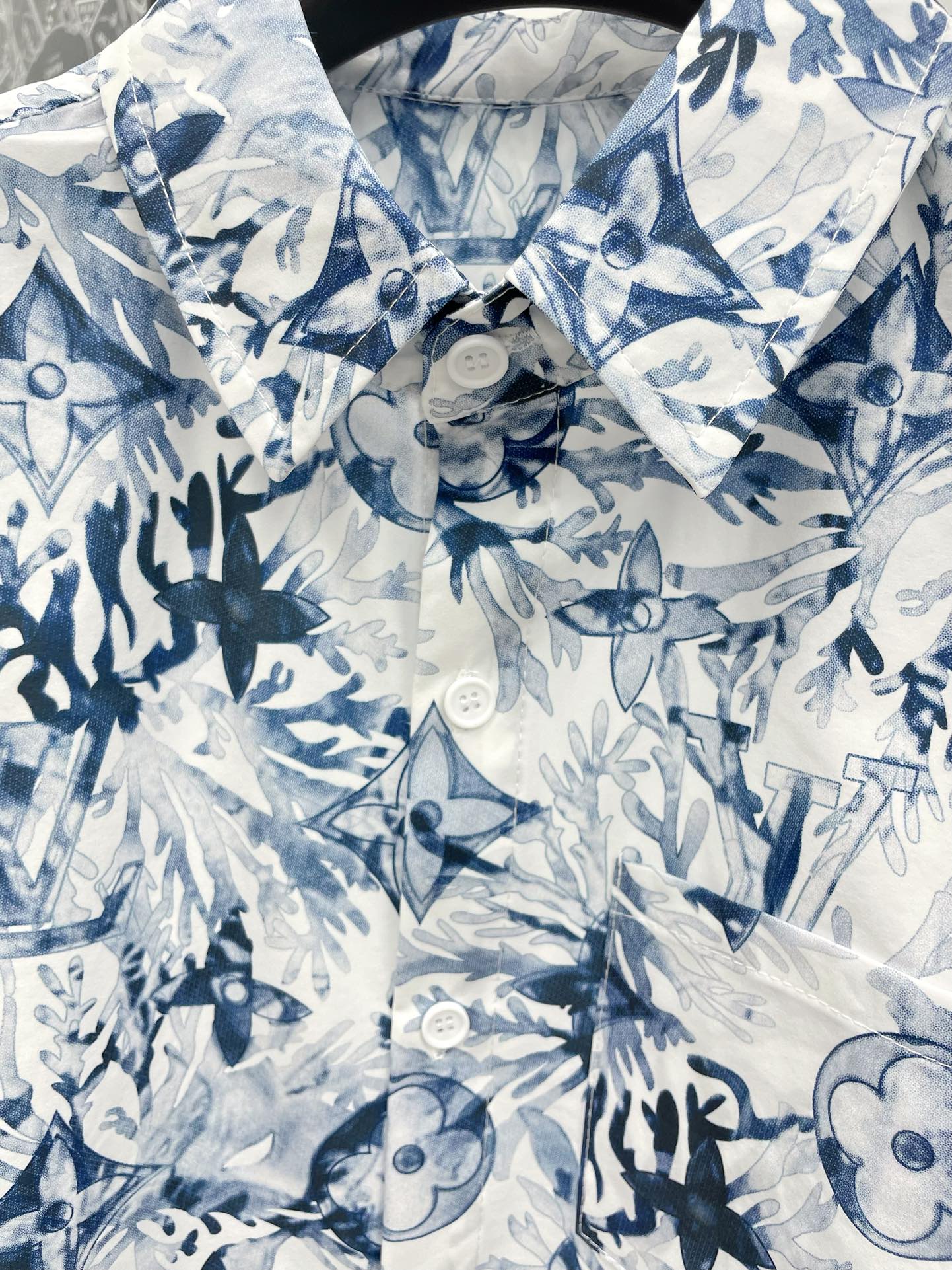 Louis Vuitton 2026 SS LV Monogram Floral Watercolour All-Over Print Long-Sleeve Shirt — White/Blue