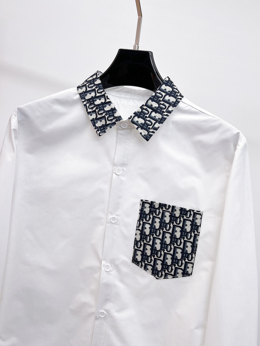 Dior 2026 SS Oblique Jacquard Collar & Cuff Long-Sleeve Shirt — White