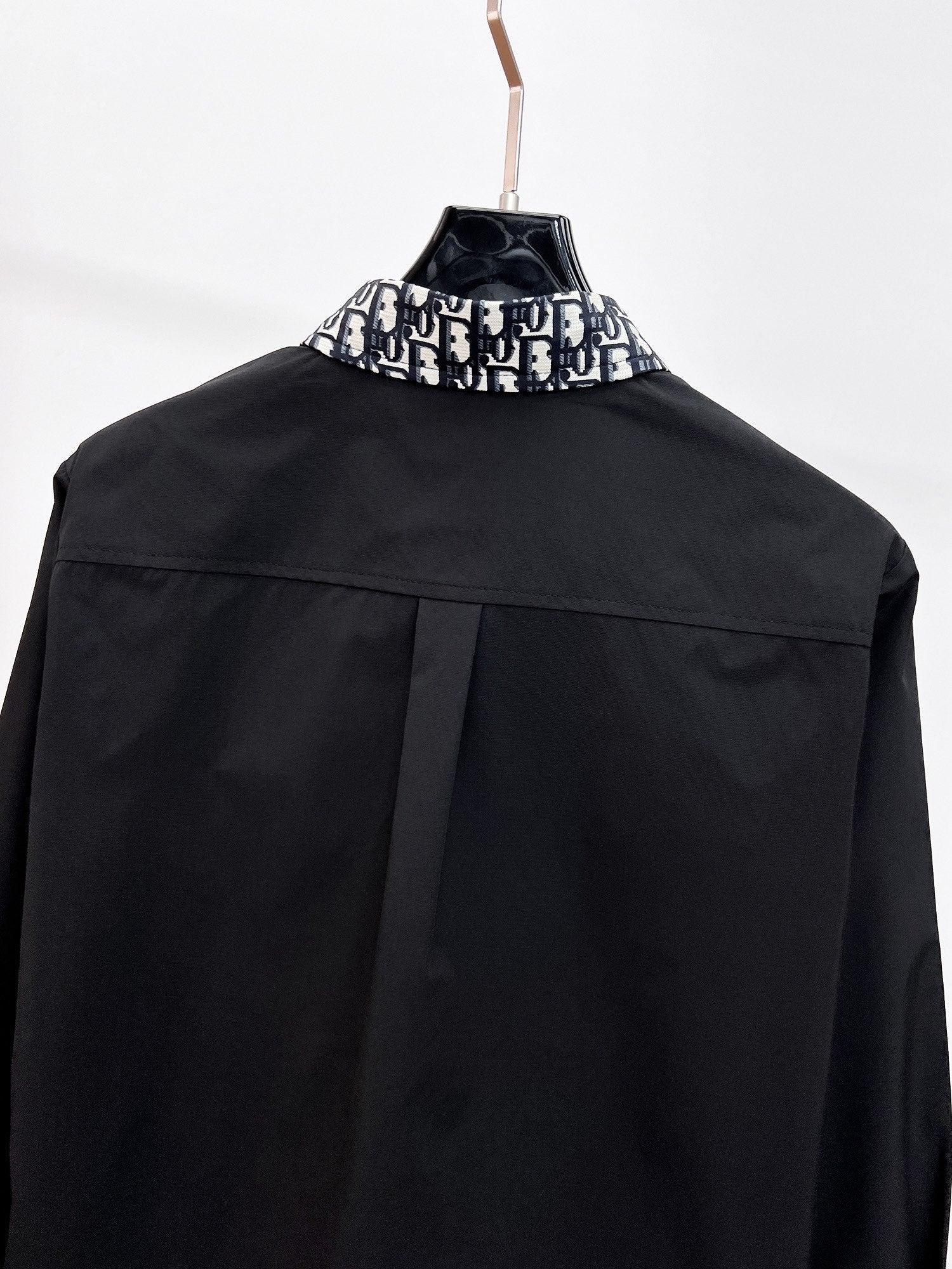 Dior 2026 SS Oblique Jacquard Collar & Cuff Long-Sleeve Shirt — Black