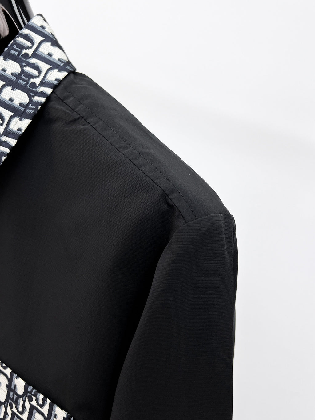 Dior 2026 SS Oblique Jacquard Collar & Cuff Long-Sleeve Shirt — Black