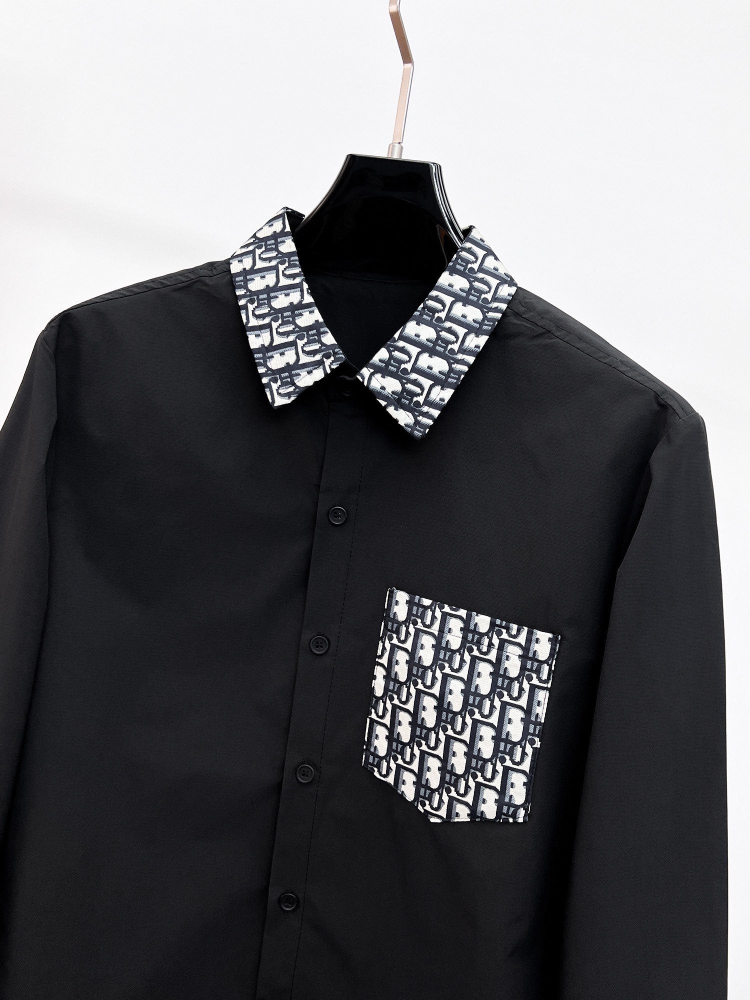 Dior 2026 SS Oblique Jacquard Collar & Cuff Long-Sleeve Shirt — Black