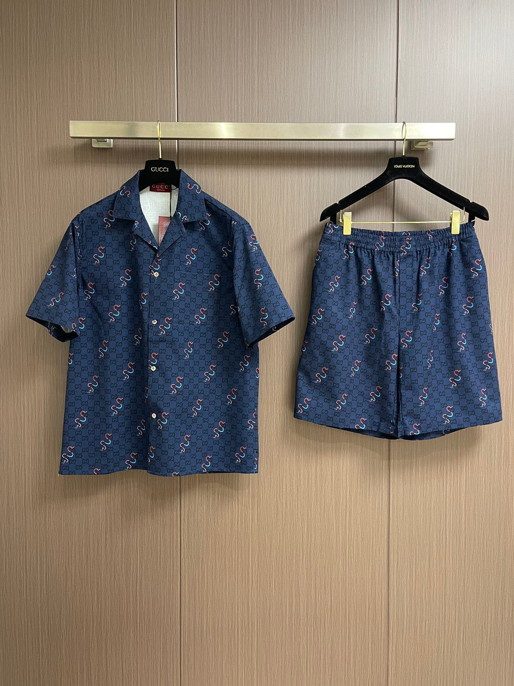 Gucci 2026 SS Chinese New Year GG Supreme Snake Print Shirt & Shorts Set — Navy
