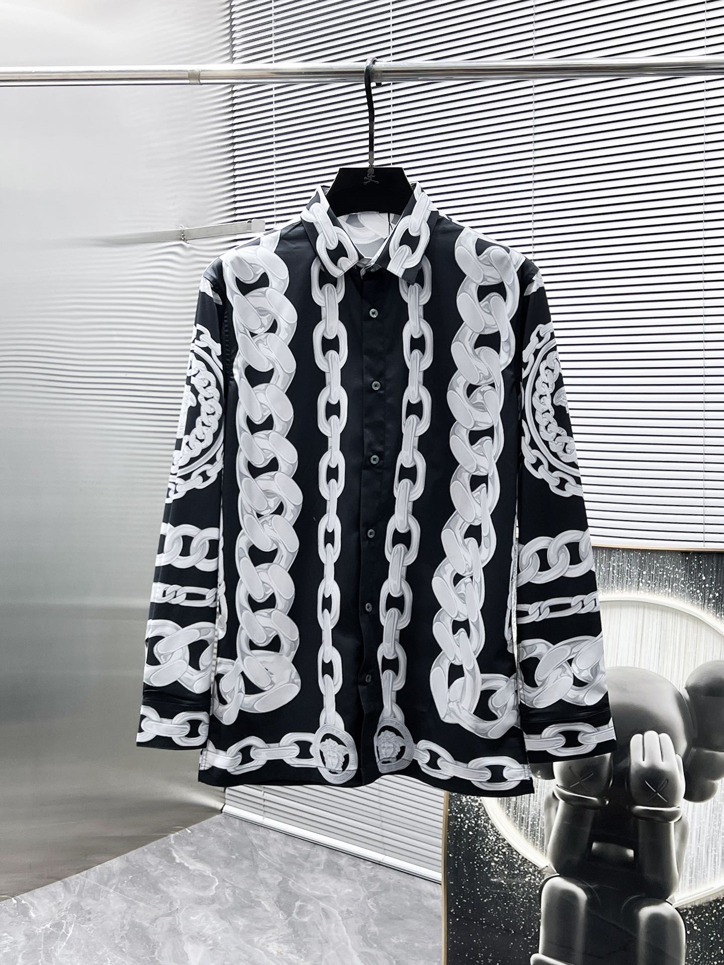 Versace Chain Print Medusa Logo Shirt - Black & White