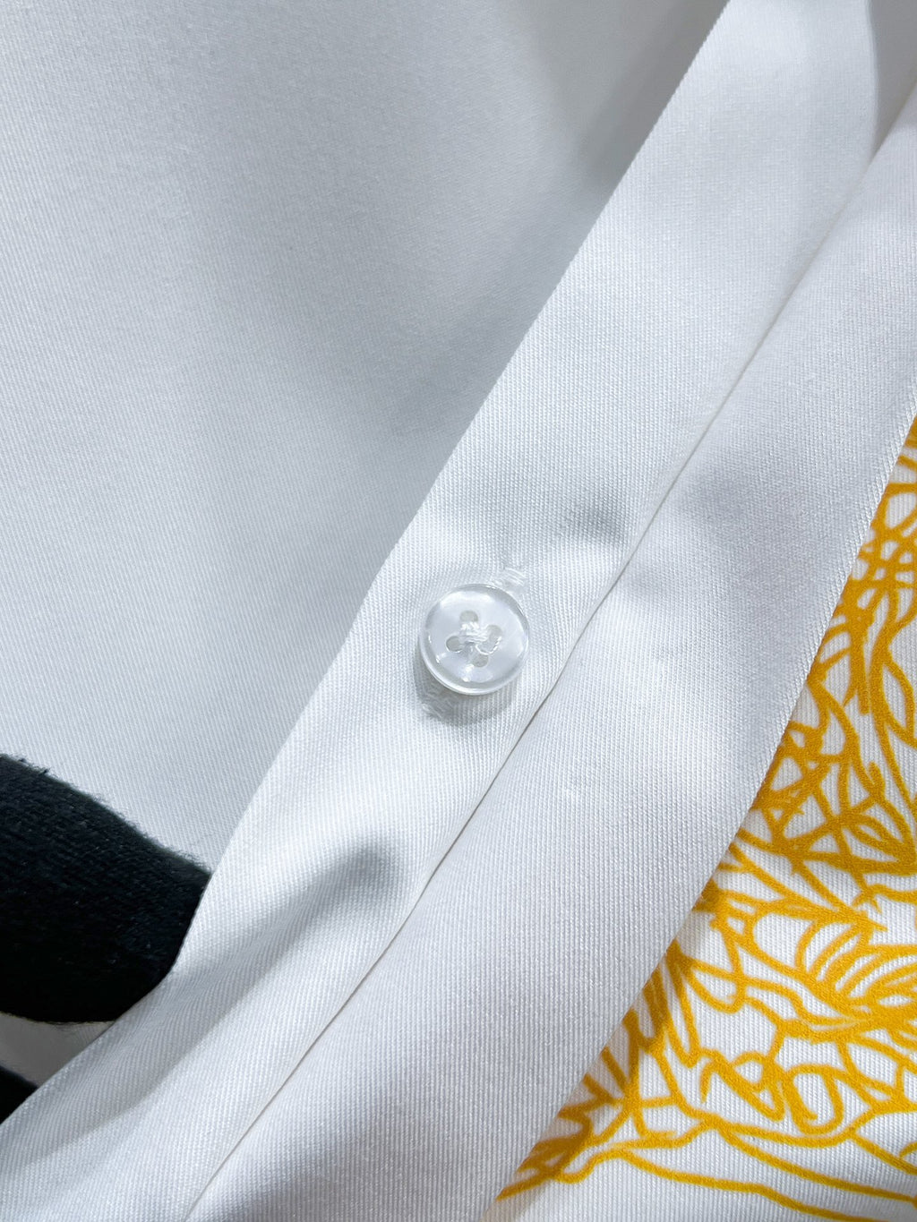 Hermès 2026 SS Rearing Horse Gold Embroidery Long-Sleeve Shirt — White