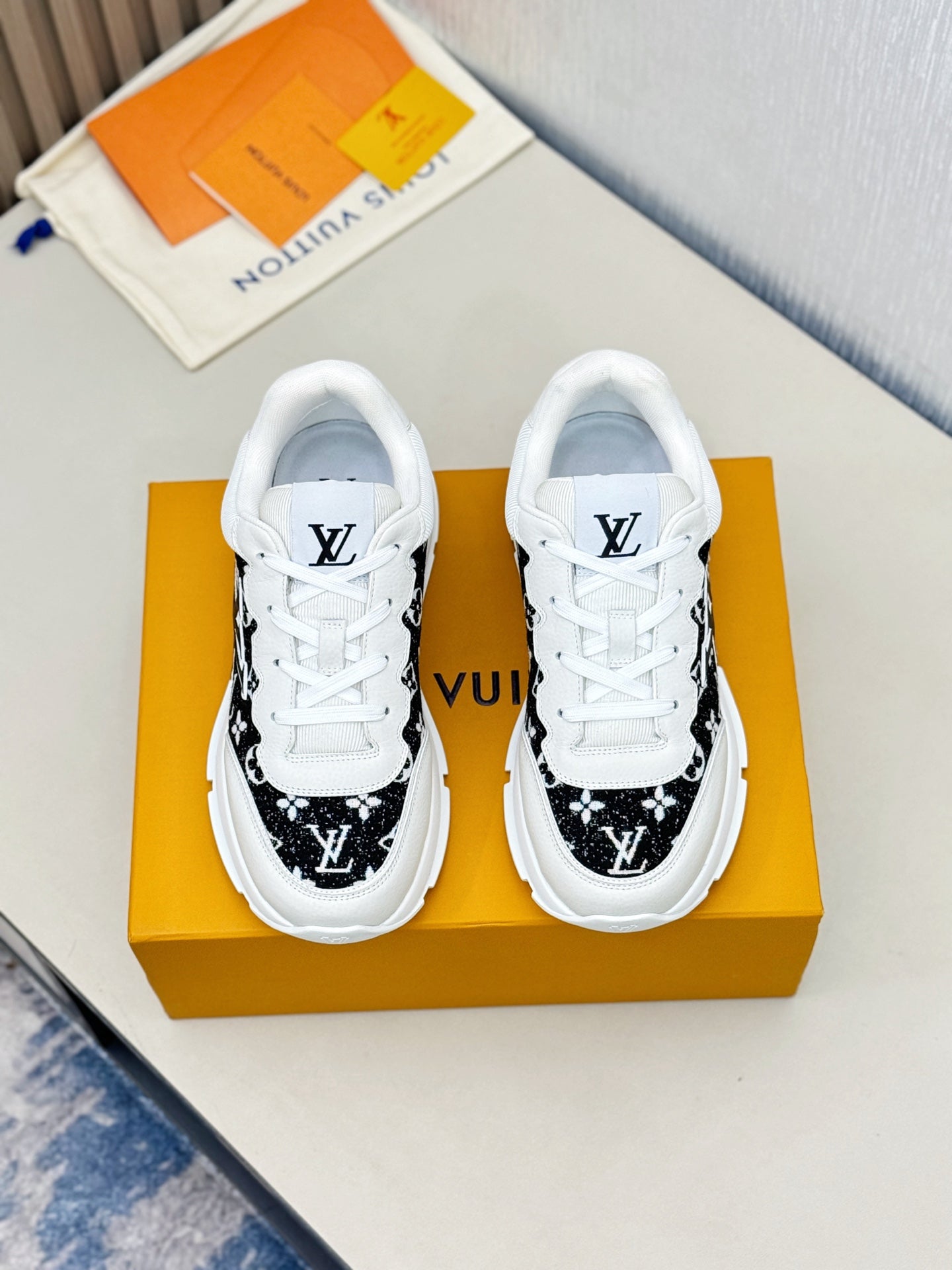 Louis Vuitton Sneakers - White with Black Glitter LV Monogram