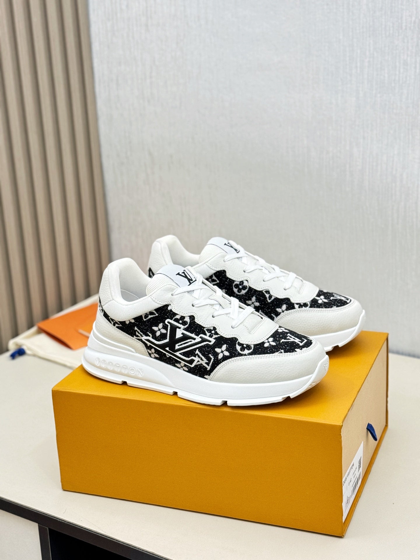 Louis Vuitton Sneakers - White with Black Glitter LV Monogram