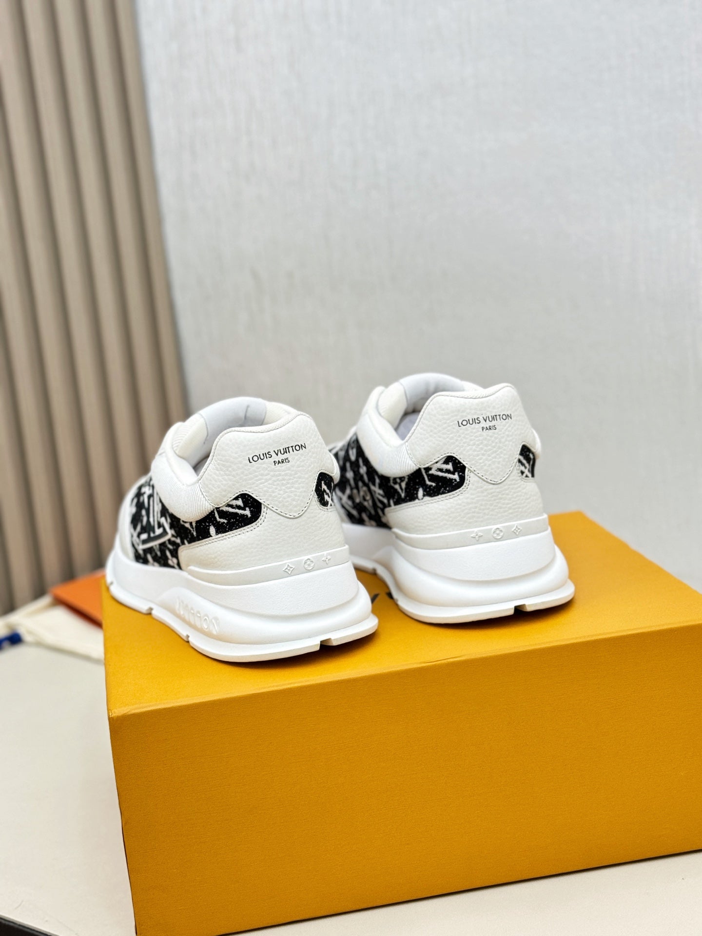 Louis Vuitton Sneakers - White with Black Glitter LV Monogram