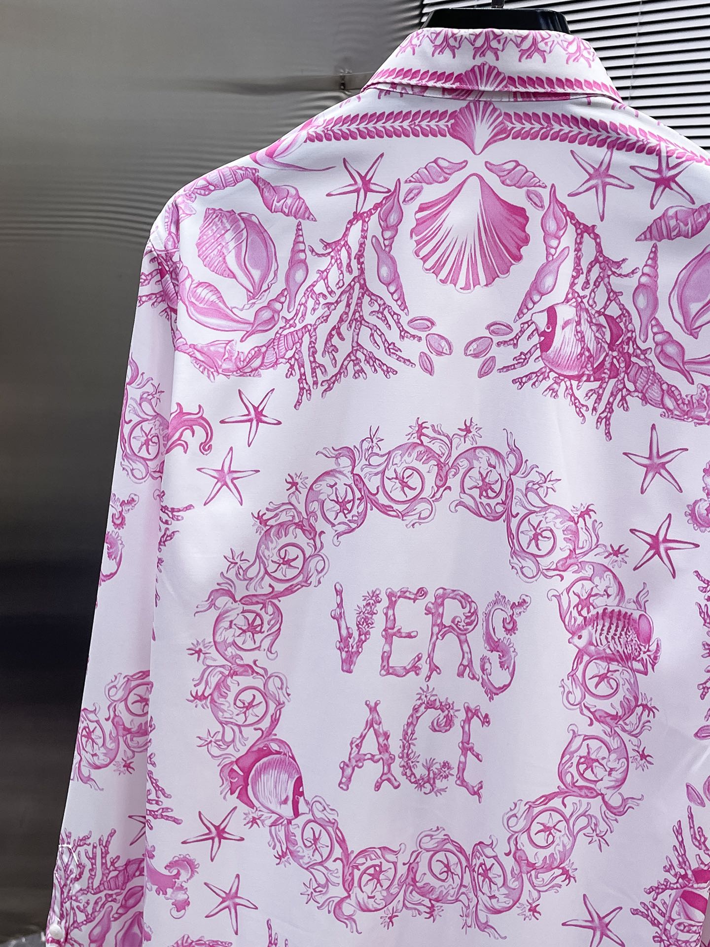 Versace Baroque Ocean Print Shirt - Pink