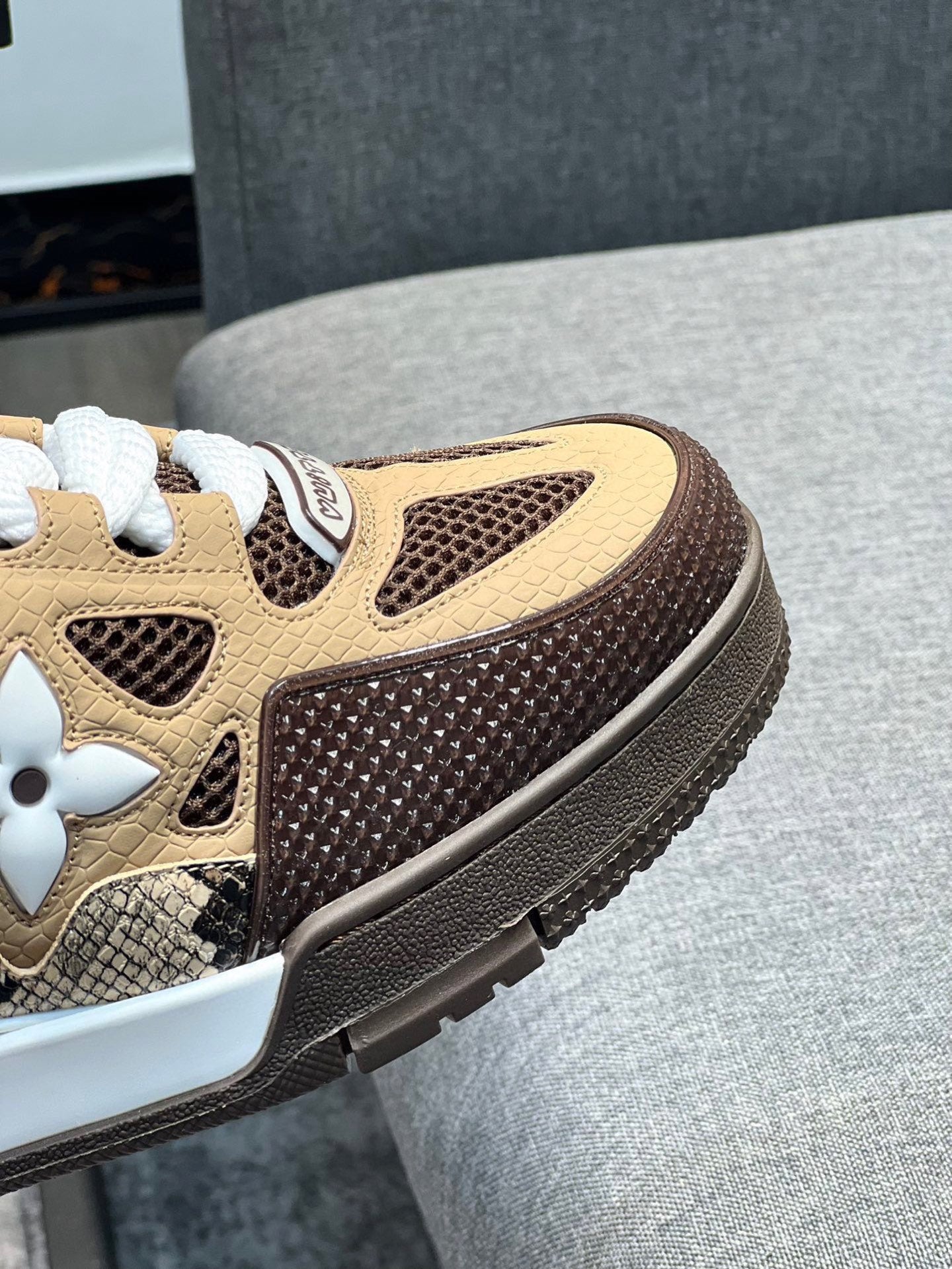 LV Trainer Sneakers - Beige & Brown Python