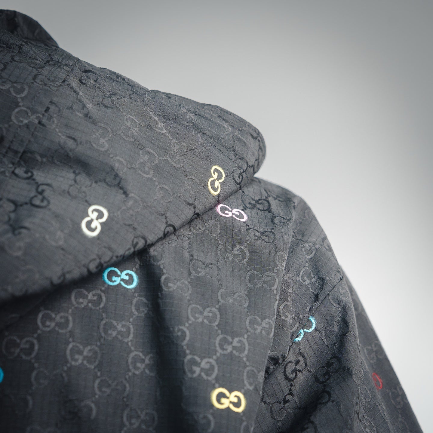 Gucci GG Jacquard Canvas Multicolour Embroidered GG Hooded Windbreaker Jacket — Black